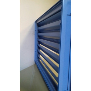 Grille de Ventilation en Aluminium laqué PAS 50HP avec moustiquaire - 300 X 300 mm